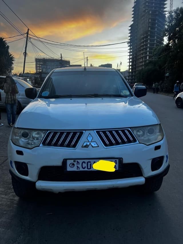 Mitsubishi L 200