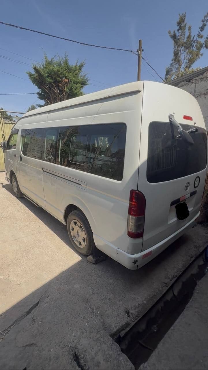 Toyota Hiace Highroof 2008