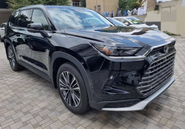 Toyota grand highlander 2025 