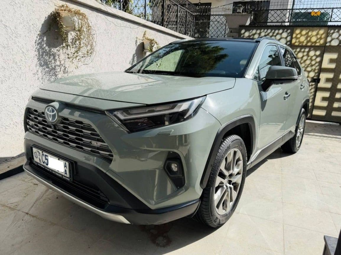 Toyota Rava 4  2023