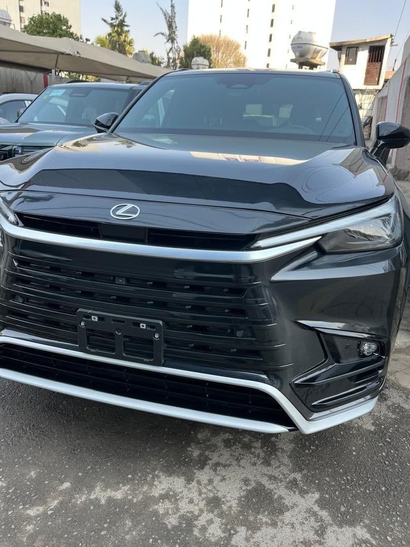 50% BANK AVAILABLE LEXUS HYBRID 2025