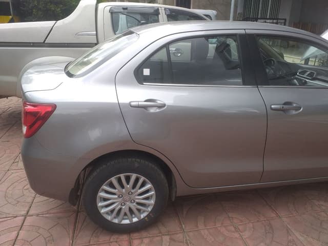 Suzuki Dzire