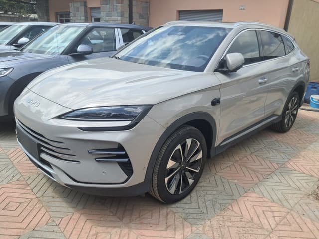 Byd song plus 2025 smart