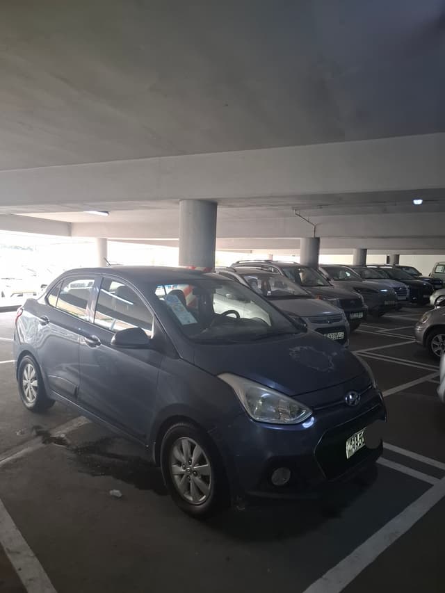 HYUNDAI Grand i10