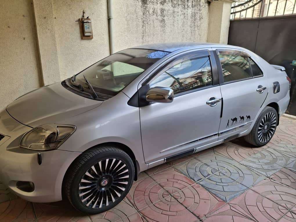 Toyota Belta 2011