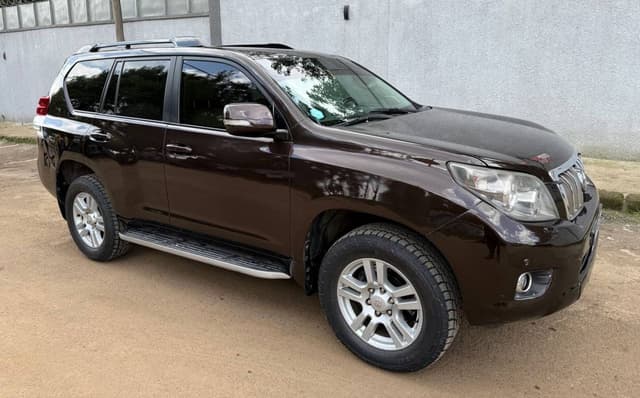 Automatic Prado,2012,Europe,full option.