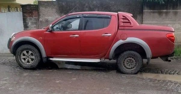 Mitsubishi double 2008