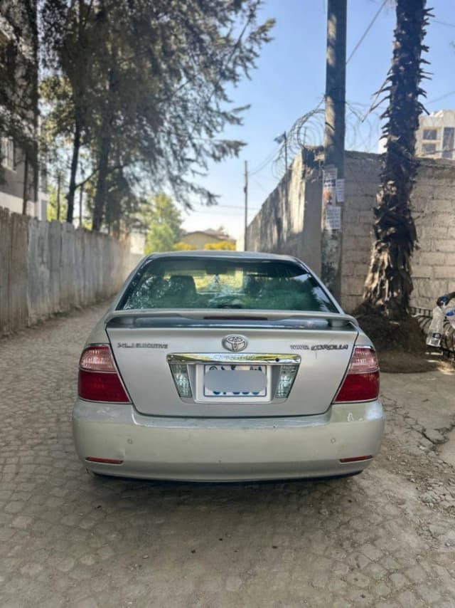 Toyota Corolla 2005 – Manual – Sedan – Excellent Condition