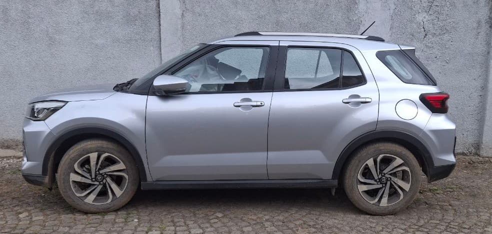 Toyota Raize,2022, 1000cc + Turbo,ደረጃ 1 መኪና።