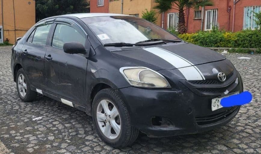 Toyota yaris 2006 sidan