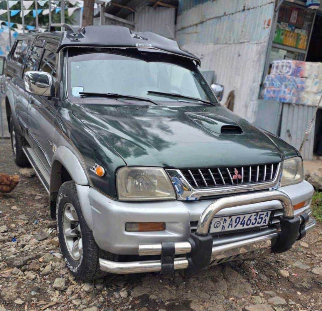 Mitsubishi L200