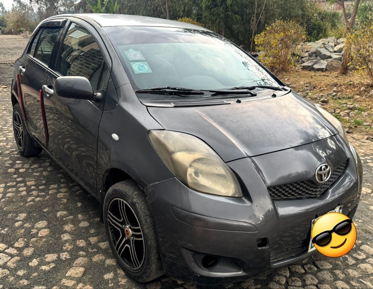 Toyota yaris 2010