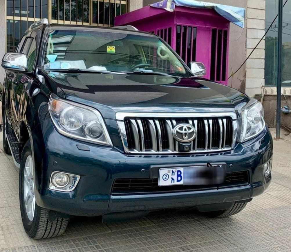 Automatic Prado,2012,D4D,7 Seat,excellent condition!!