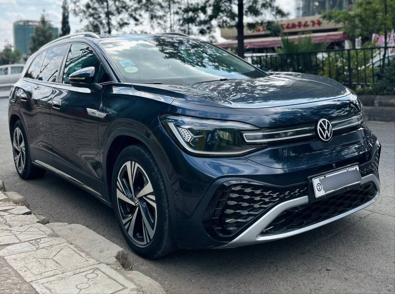 VW I d 6 pro cross