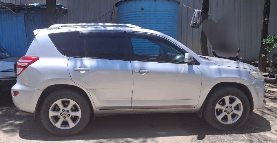 Automatic Rav4, 2011, Europe, excellent condition!!