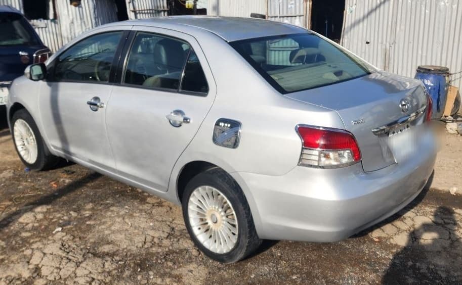 2010 Yaris Belta,Automatic, ሞተር አልፈታም,አይፈልግም!! Excellent condition!!
