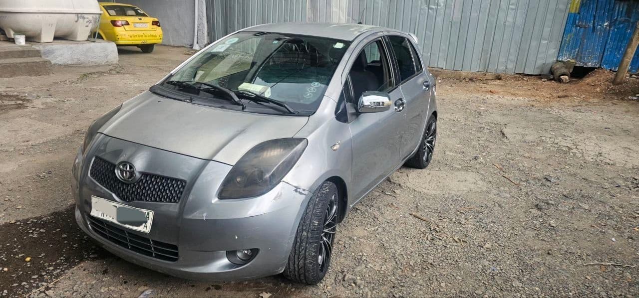 Toyota Yaris compact