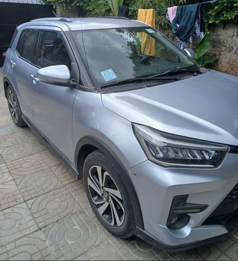 Toyota Raize,1000 + Turbo,excellent condition!!