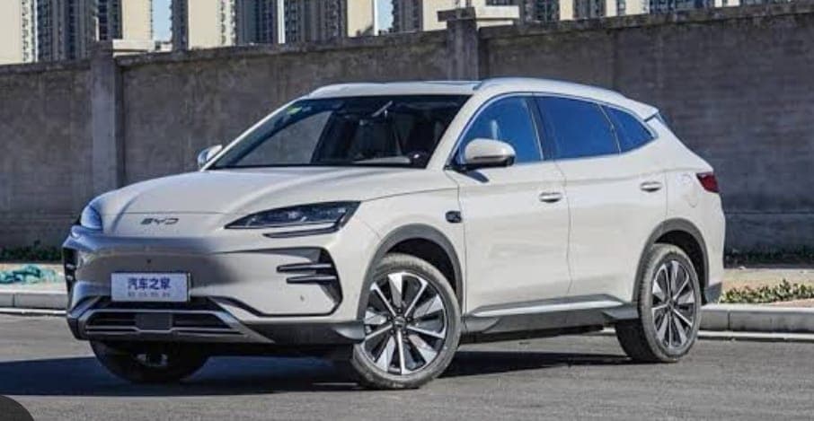 BYD song plus 2025 smart 605km