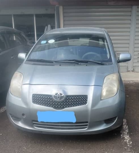 Toyota Yaris compact 2006