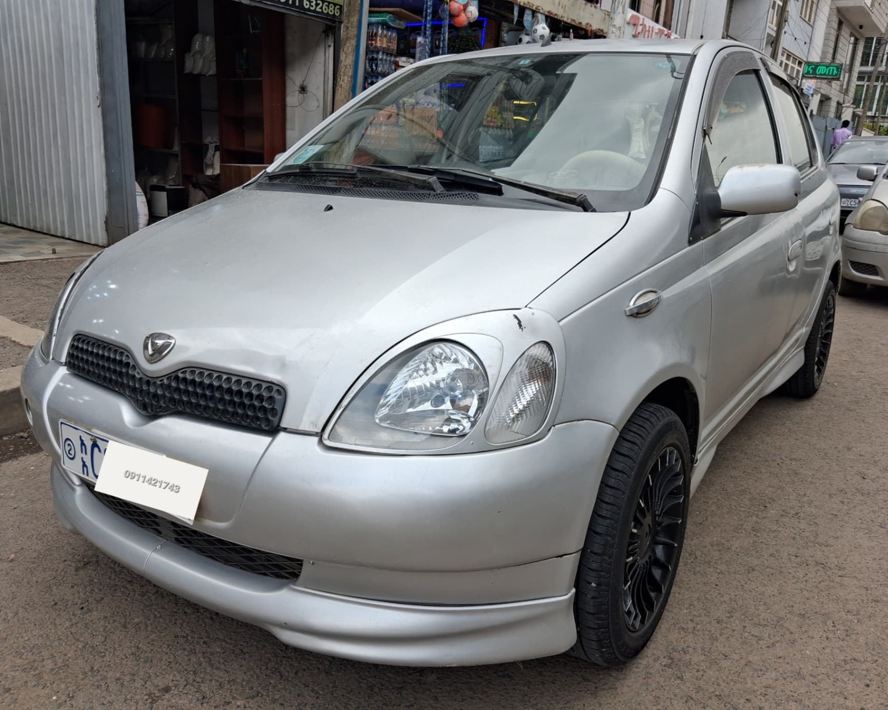 Toyota Vitz