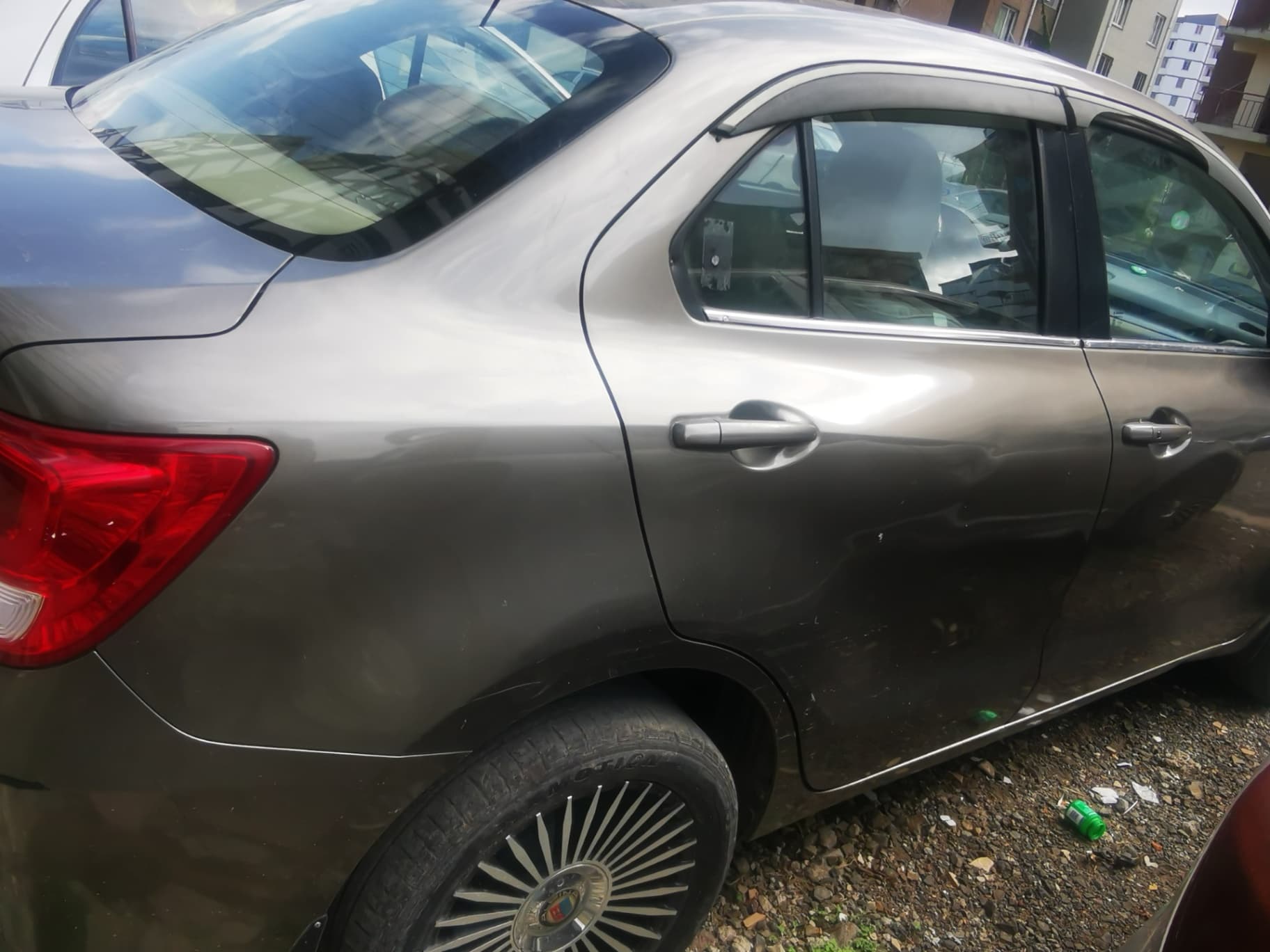 Suzuki dzire