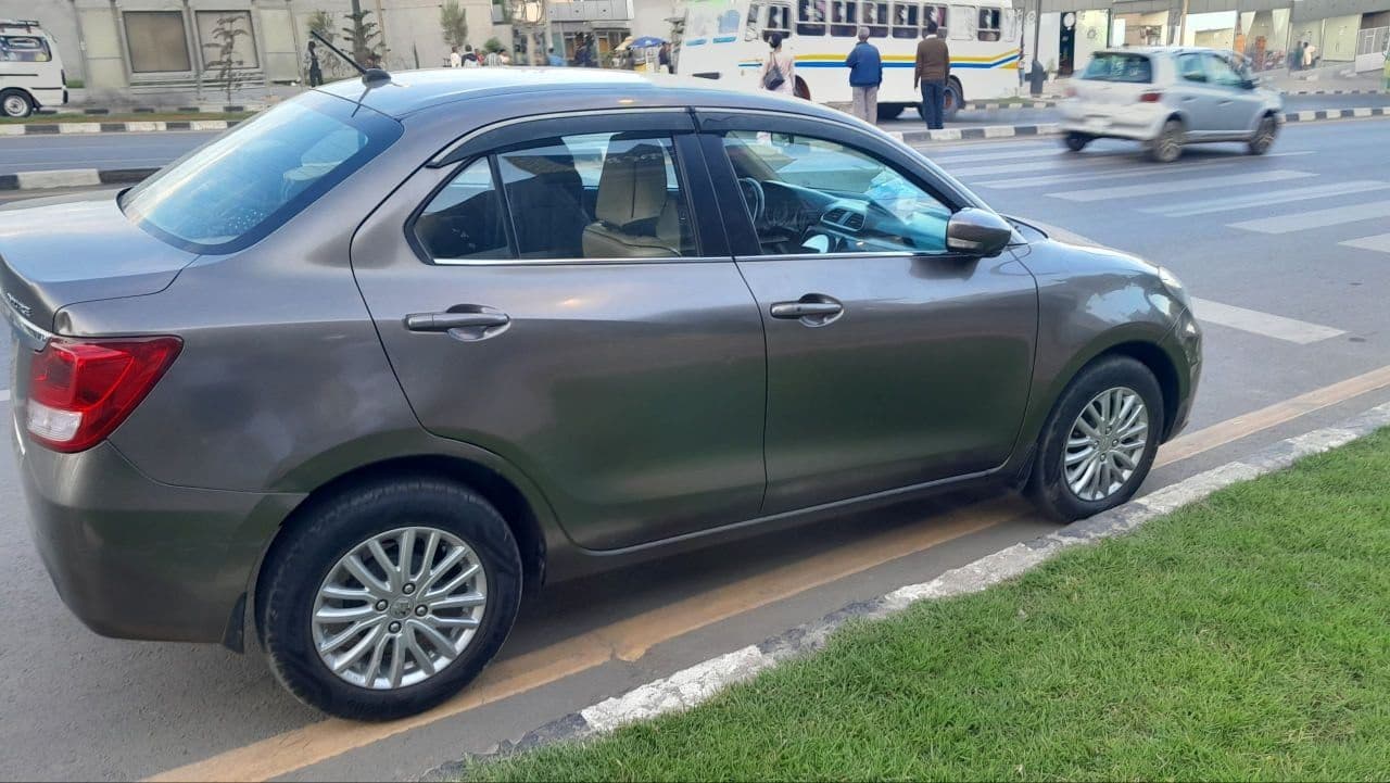 Suzuki Dzire