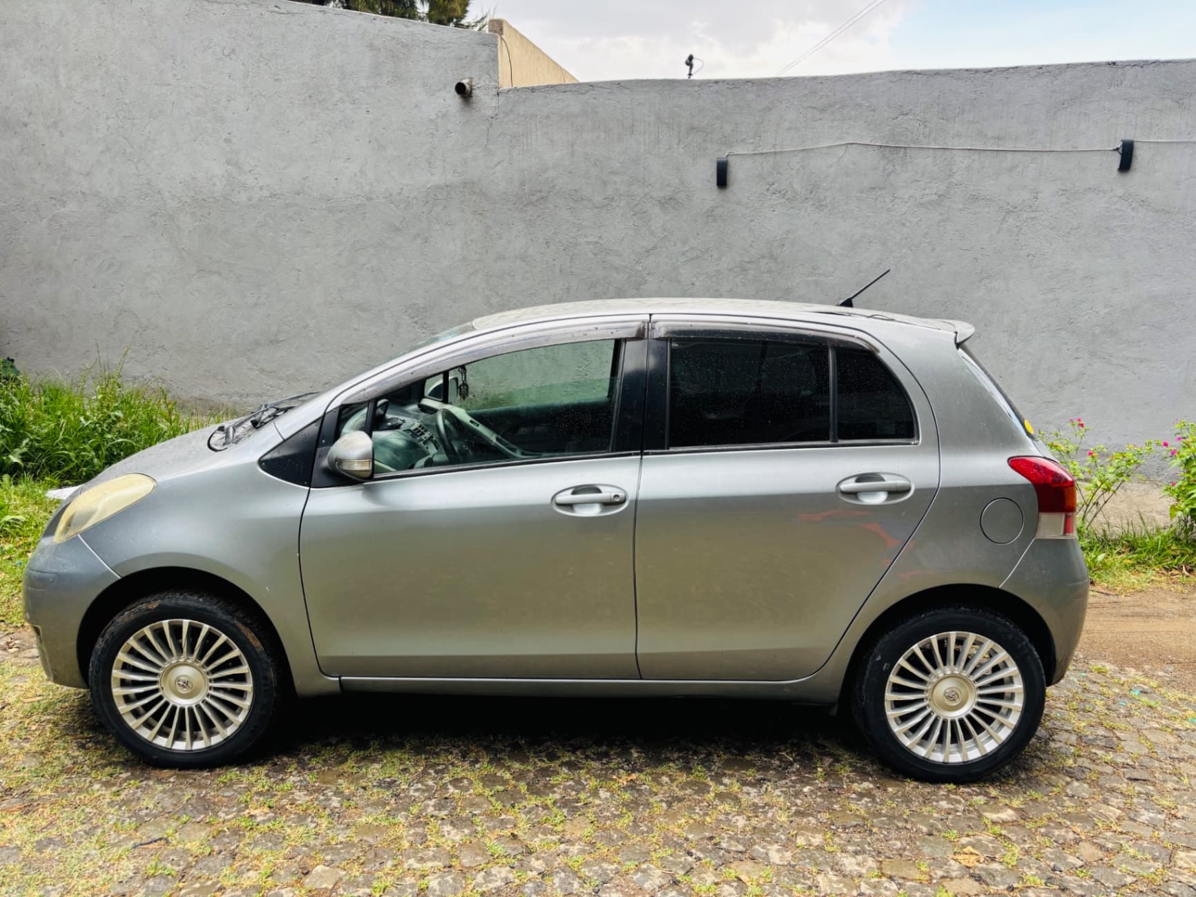 Toyta Yaris 2010