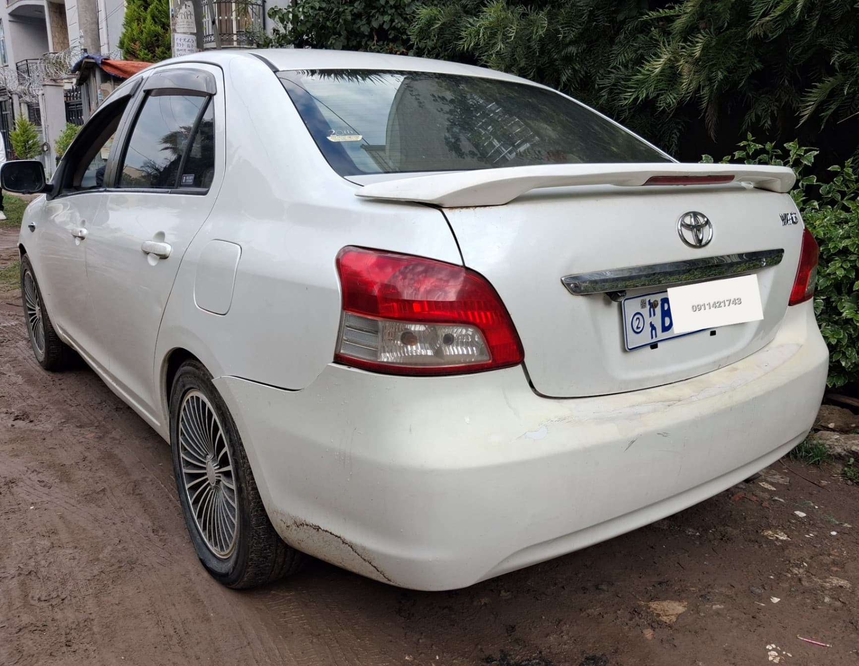 Toyota Yaris (Belta)