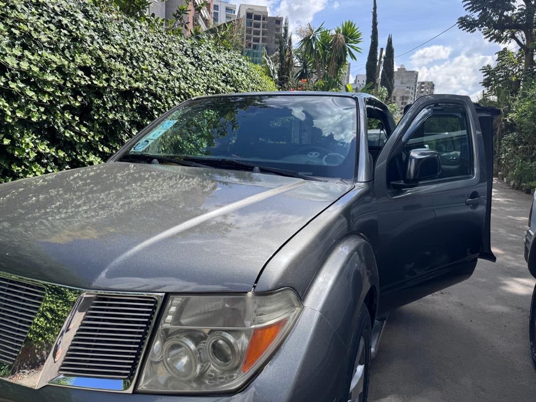 Nissan Frontier SE 2006