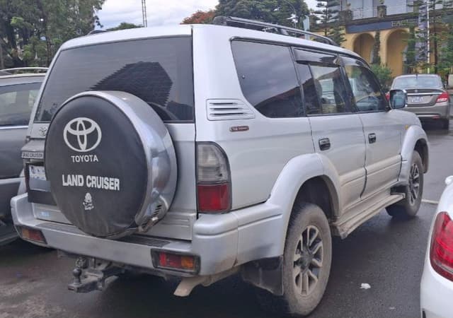 D4D Prado,2003,7 seat,Europe,excellent condition!!