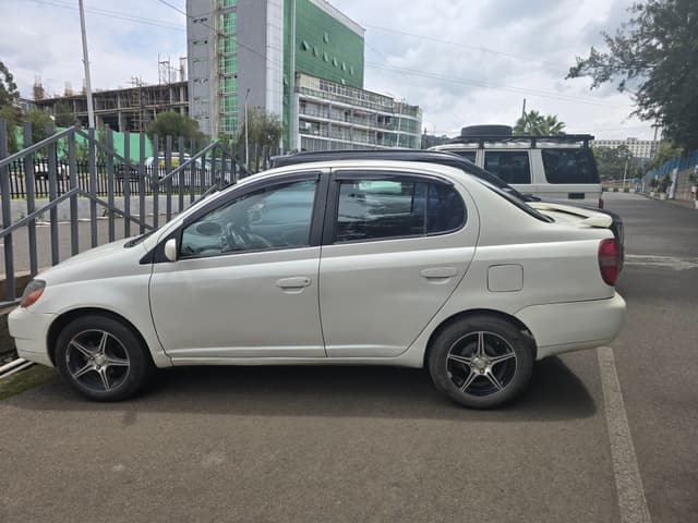 Toyota Platz