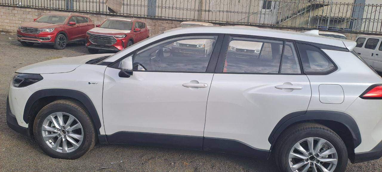 Corolla cross hybrid